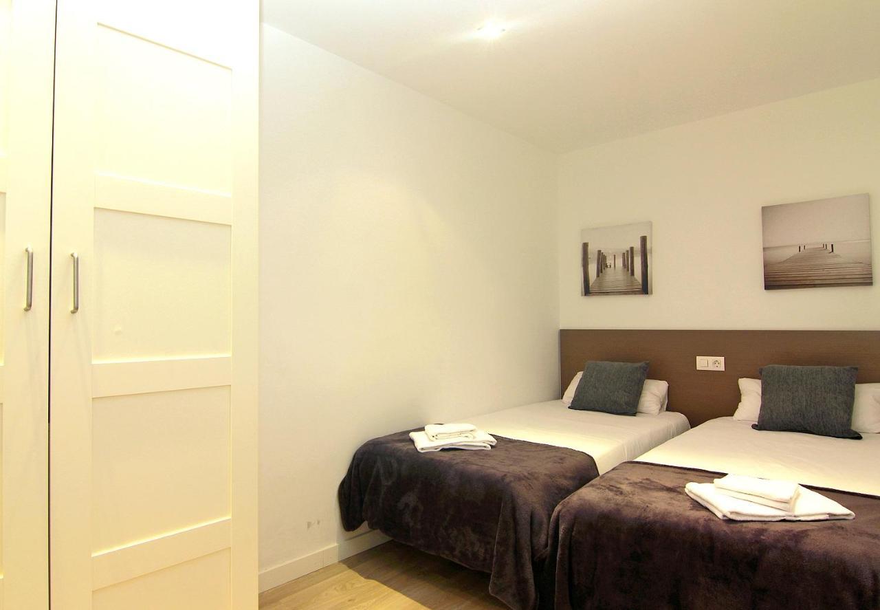 Miquel Angel - Apartments Next To Camp Nou Barcelona Bagian luar foto