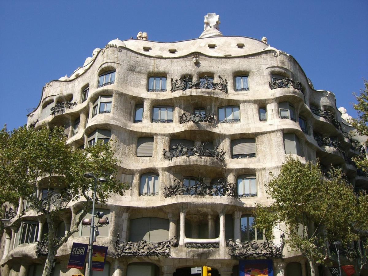 Miquel Angel - Apartments Next To Camp Nou Barcelona Bagian luar foto