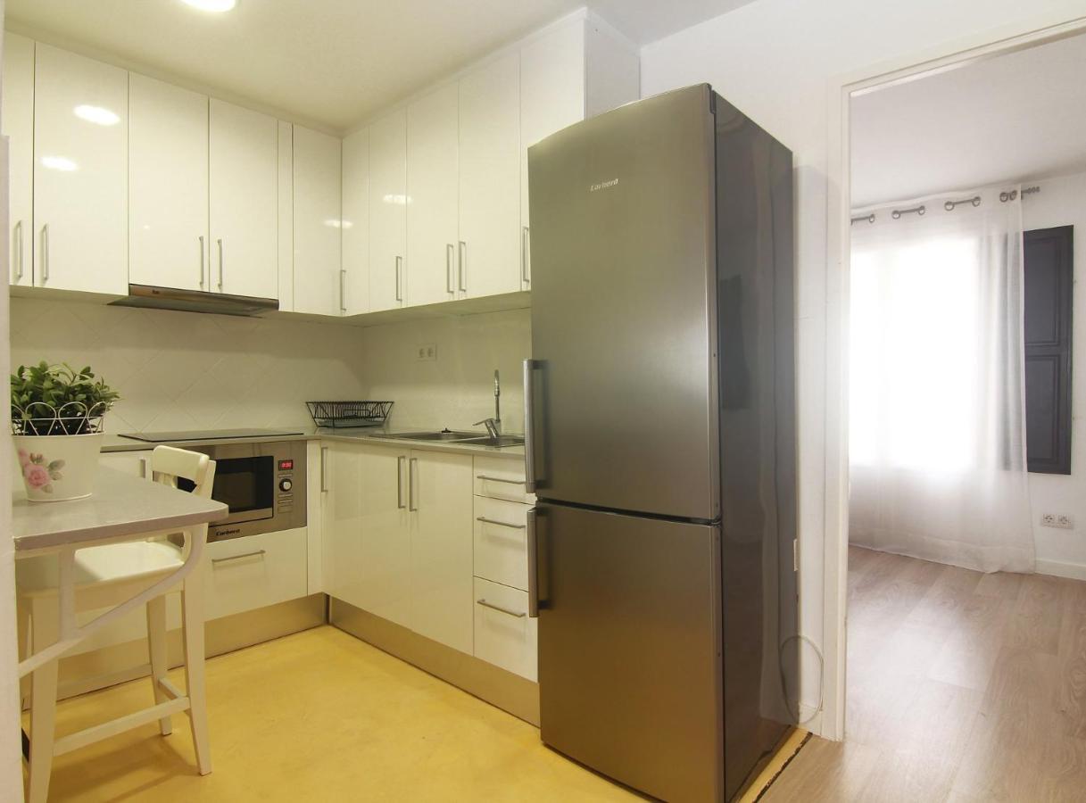 Miquel Angel - Apartments Next To Camp Nou Barcelona Bagian luar foto