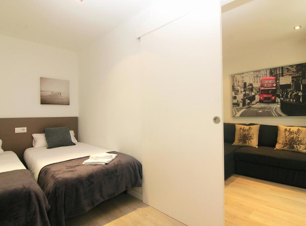 Miquel Angel - Apartments Next To Camp Nou Barcelona Bagian luar foto